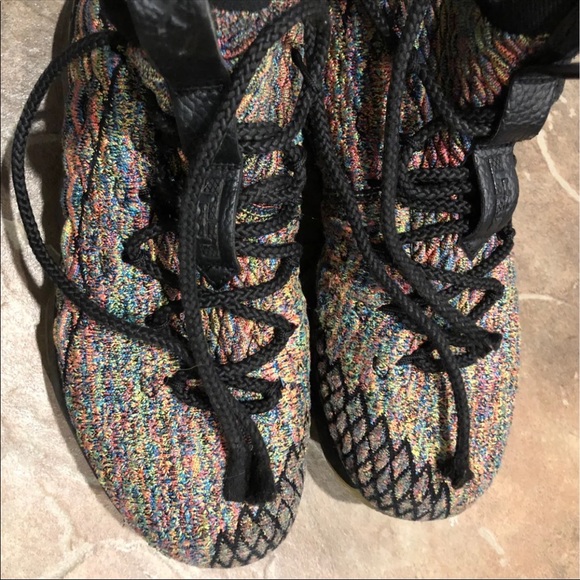 LeBron 15' Four Horsemen Basketball Shoe - Picture 8 of 14